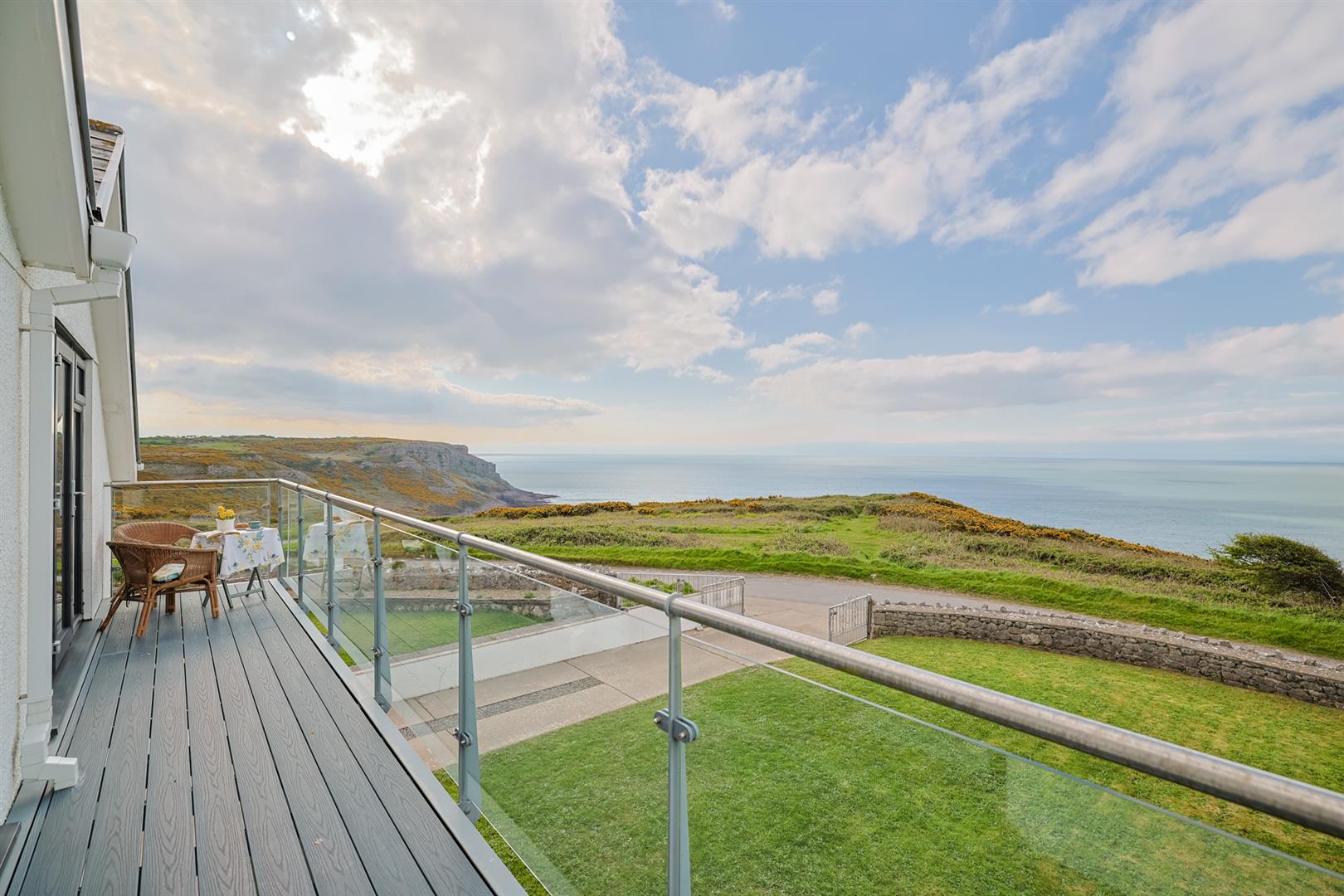 East Cliff, Pennard, Swansea, SA3 2AS